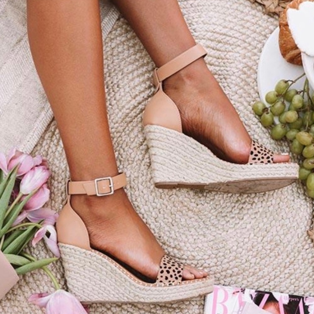 SODA Selma cheetah wedges